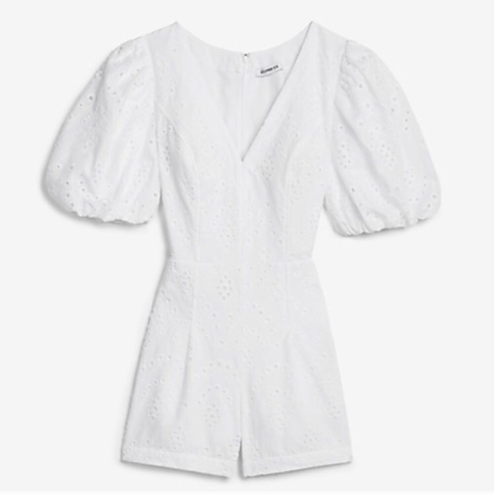 White express romper with puffy sleeves